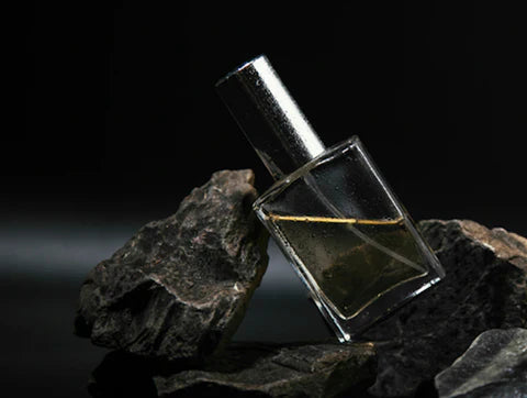 Why Fragrance Oils Last Longer Than Regular Perfumes