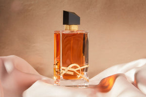 Top 10 Best-Smelling Fragrance Oils for Women in 2025